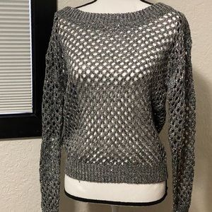🌸NWT White House Black Market Sweater, Grey Sz Large, little sparkle in it